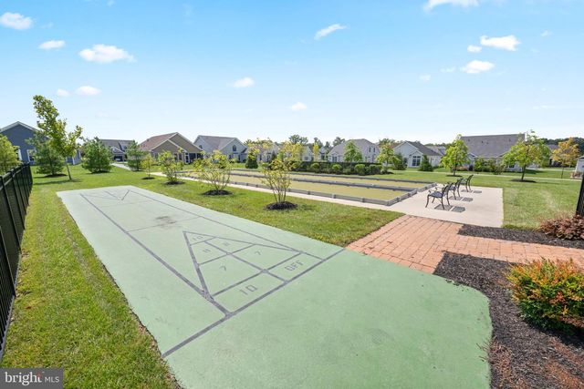 411 NATIONAL DR, Downingtown, PA 19335