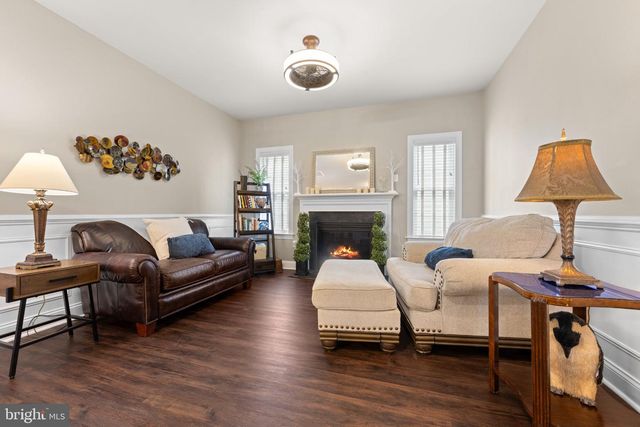 411 NATIONAL DR, Downingtown, PA 19335
