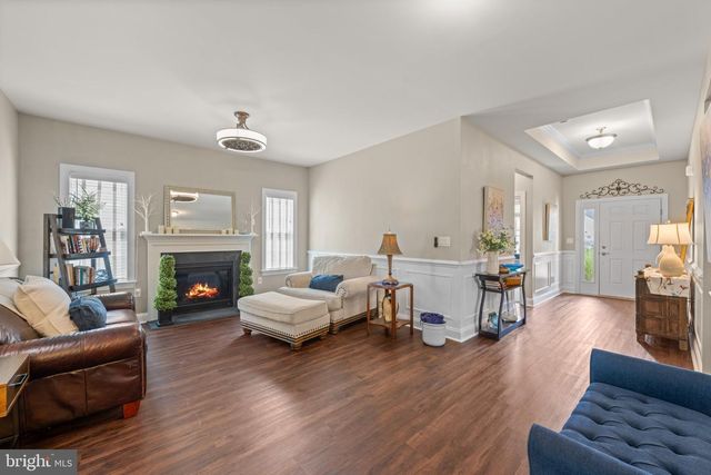 411 NATIONAL DR, Downingtown, PA 19335