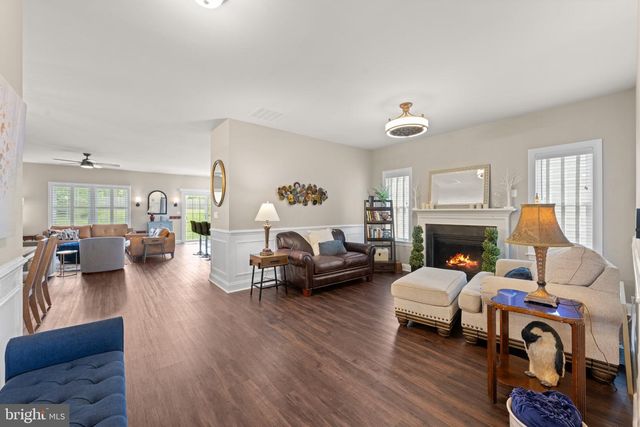 411 NATIONAL DR, Downingtown, PA 19335