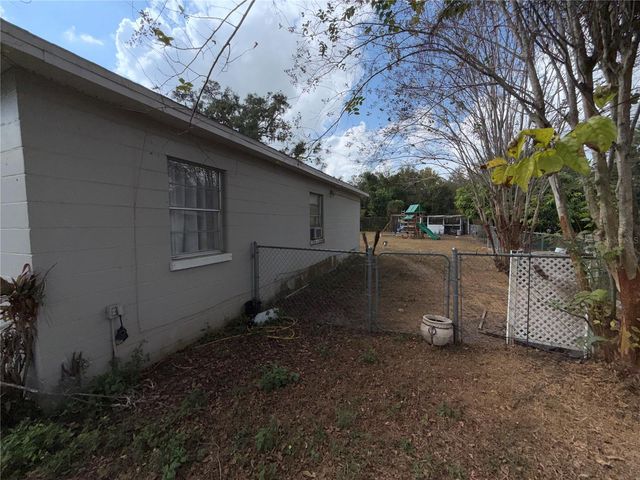 4530 SWINGER ROAD, Dover, FL 33527