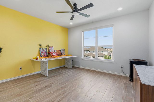413 Summerhill LN, Georgetown, TX 78628