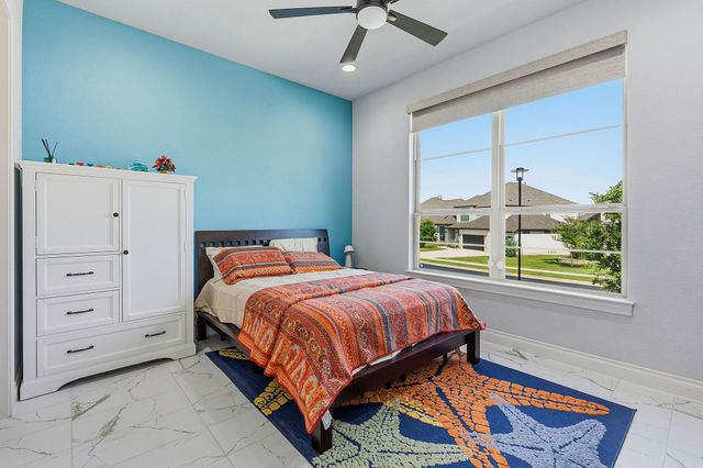 413 Summerhill LN, Georgetown, TX 78628