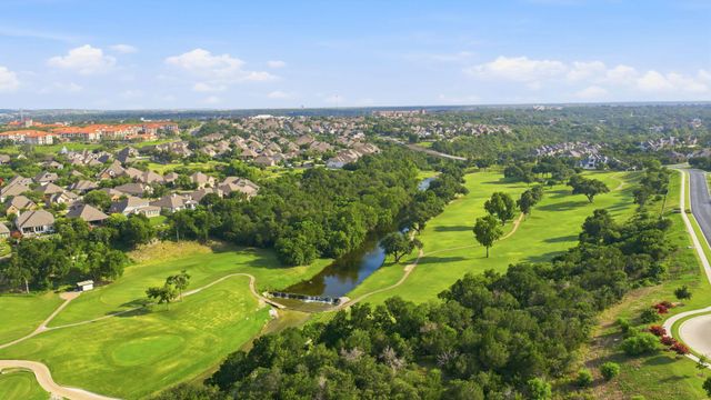 413 Summerhill LN, Georgetown, TX 78628
