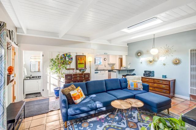 1171 Presidio Boulevard, Pacific Grove, CA 93950