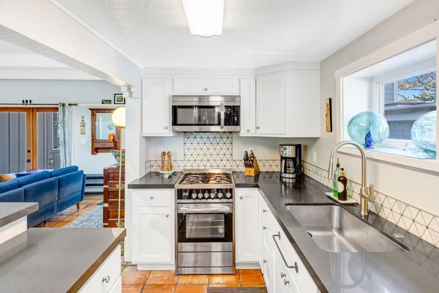 1171 Presidio Boulevard, Pacific Grove, CA 93950