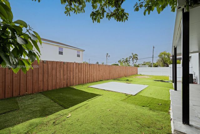 30365 SW 152nd Ct, Homestead, FL 33033