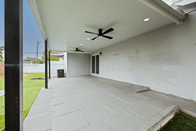 30365 SW 152nd Ct, Homestead, FL 33033