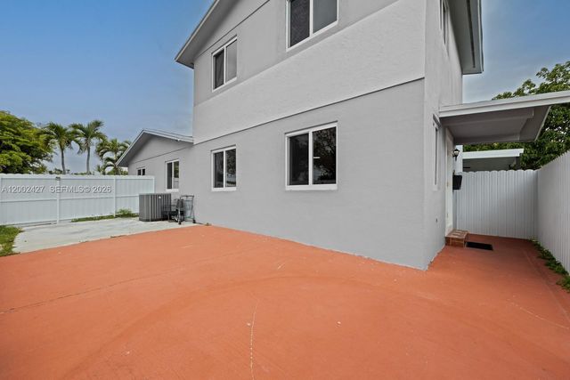 30365 SW 152nd Ct, Homestead, FL 33033