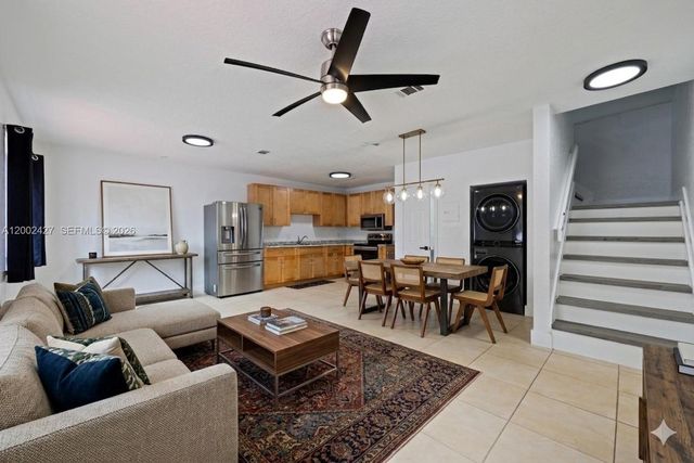 30365 SW 152nd Ct, Homestead, FL 33033