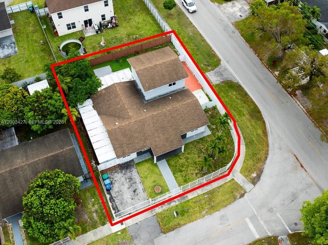 30365 SW 152nd Ct, Homestead, FL 33033