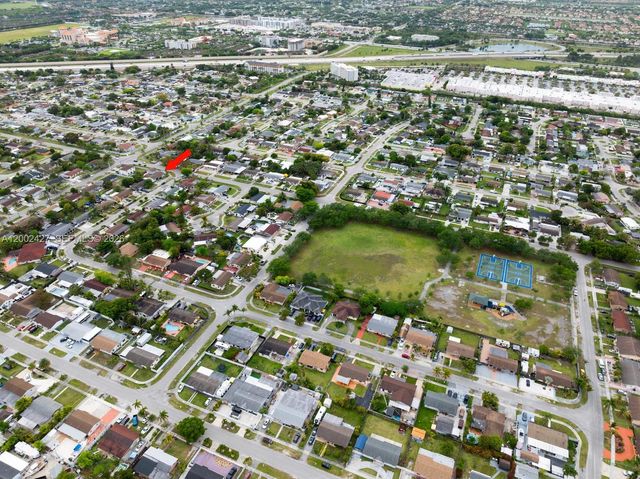 30365 SW 152nd Ct, Homestead, FL 33033