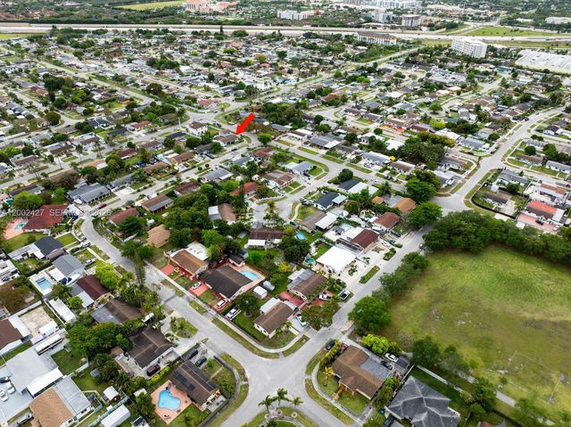 30365 SW 152nd Ct, Homestead, FL 33033