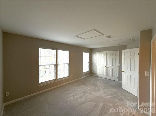 15752 Castle Watch Avenue, Charlotte, NC 28277