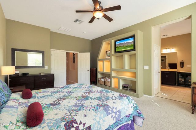 41019 N CONGRESSIONAL Drive, Phoenix, AZ 85086