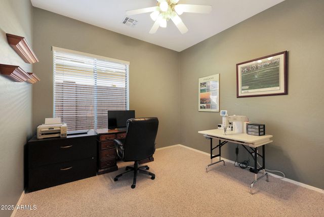 41019 N CONGRESSIONAL Drive, Phoenix, AZ 85086