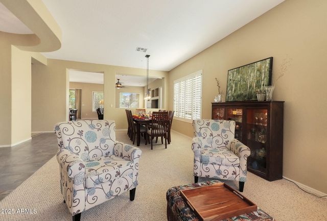 41019 N CONGRESSIONAL Drive, Phoenix, AZ 85086