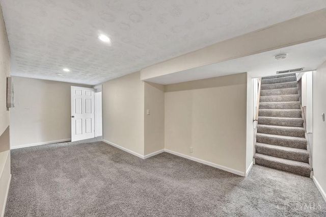 104 Chamberlin Drive, Hamilton, OH 45013