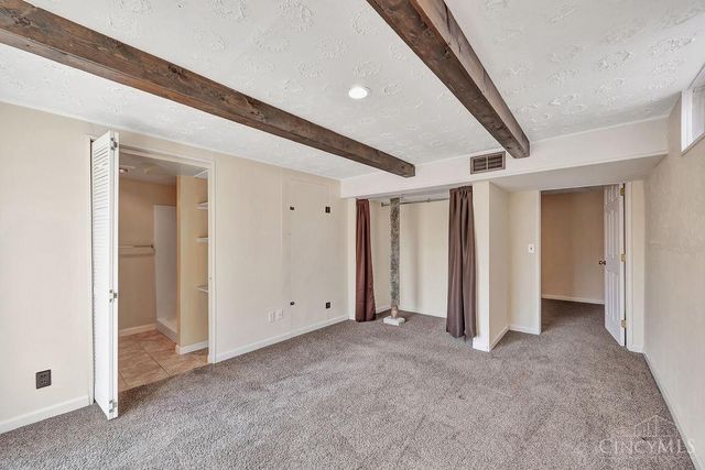 104 Chamberlin Drive, Hamilton, OH 45013