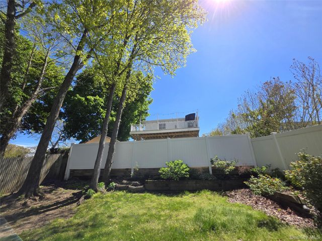 16 Birch Drive, Ronkonkoma, NY 11779