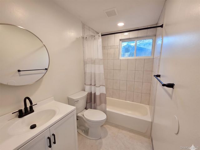 16 Birch Drive, Ronkonkoma, NY 11779