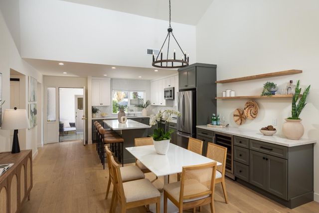 858 Erickson Lane, Foster City, CA 94404
