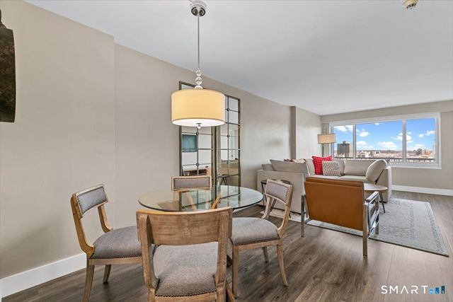 100 York Street 16J, New Haven, CT 06511
