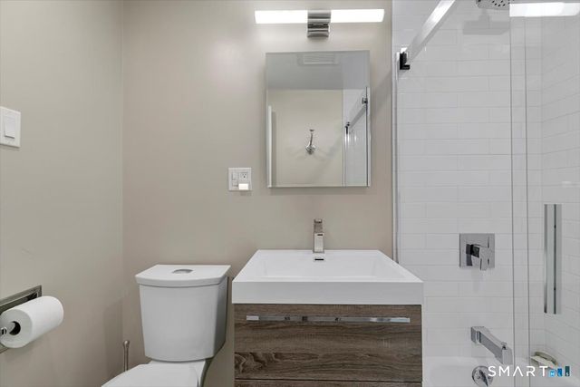 100 York Street 16J, New Haven, CT 06511