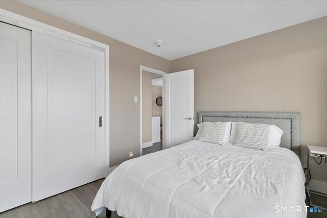 100 York Street 16J, New Haven, CT 06511