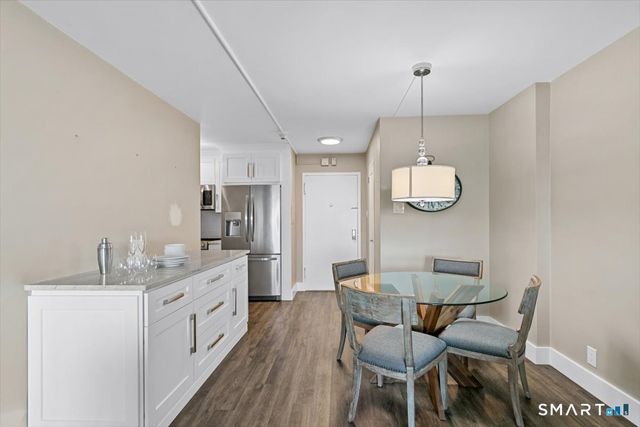 100 York Street 16J, New Haven, CT 06511