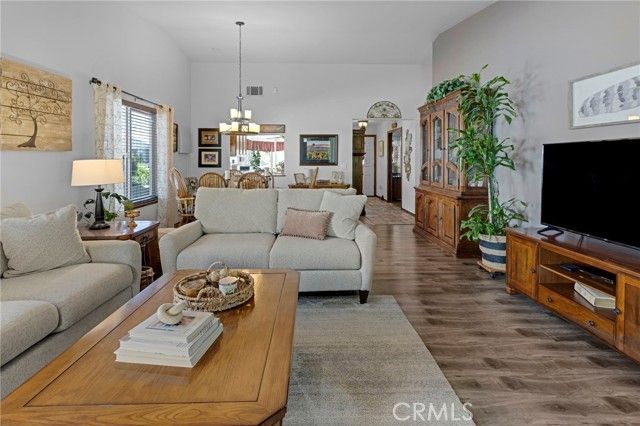 13460 Chinquapin, Victorville, CA 92395