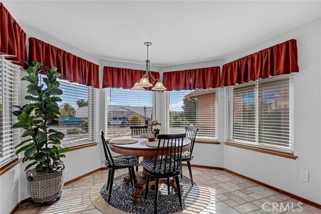 13460 Chinquapin, Victorville, CA 92395