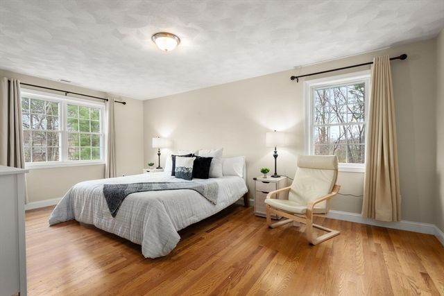 77 West Street, Wilmington, MA 01887