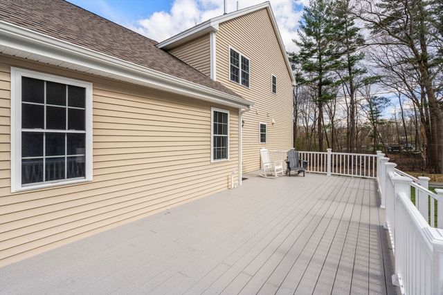 77 West Street, Wilmington, MA 01887