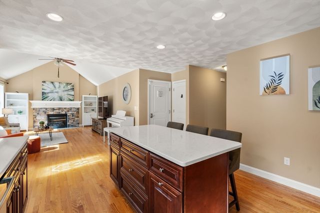 77 West Street, Wilmington, MA 01887