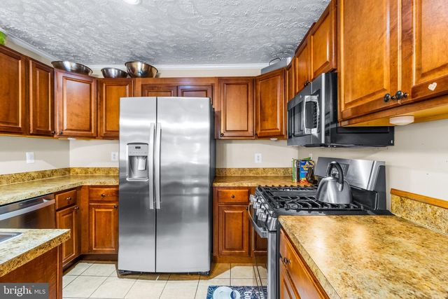 2807 TYBURN OAKS CT, Waldorf, MD 20601