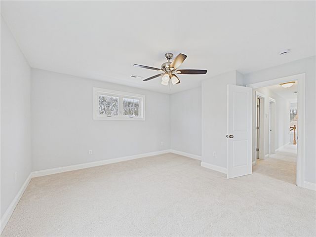 42 Vespia Lane, South Kingstown, RI 02879