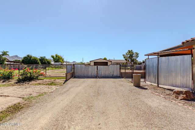 19119 E SUNNYDALE Drive, Queen Creek, AZ 85142