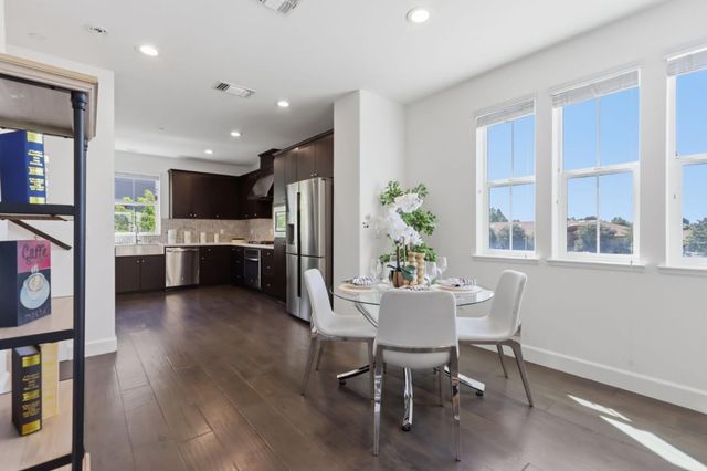 34823 Awning Terrace, Fremont, CA 94555
