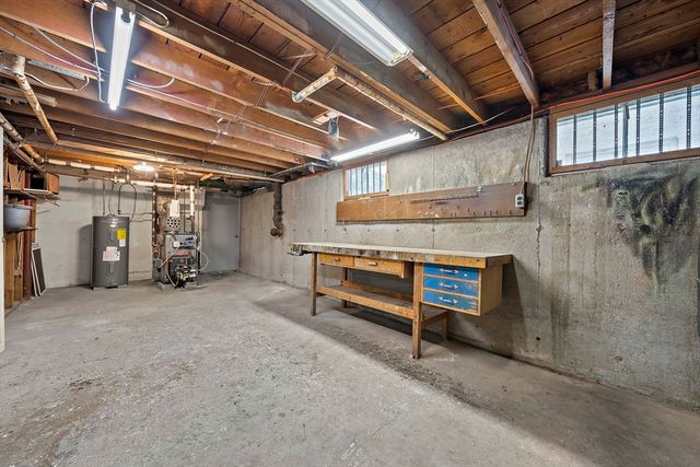 447 E Main St, Avon, MA 02322