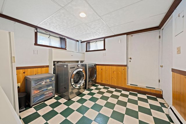 447 E Main St, Avon, MA 02322
