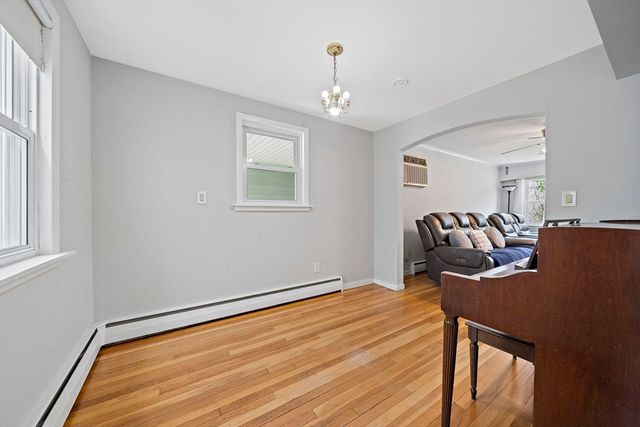 447 E Main St, Avon, MA 02322