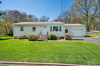 447 E Main St, Avon, MA 02322