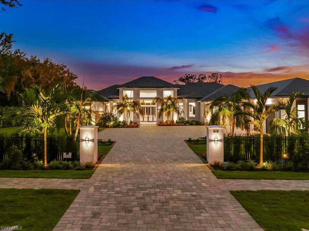 208 Hickory RD, NAPLES, FL 34108 — photo 5