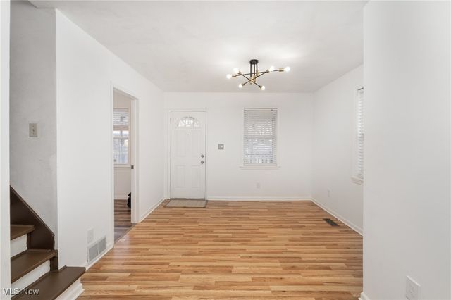 215 Jefferson Street, Lorain, OH 44052