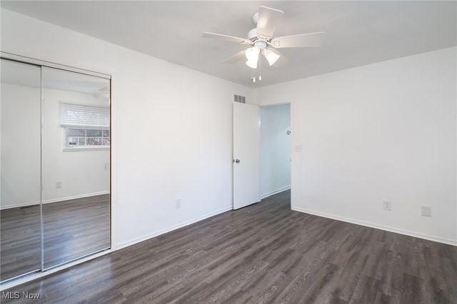 215 Jefferson Street, Lorain, OH 44052