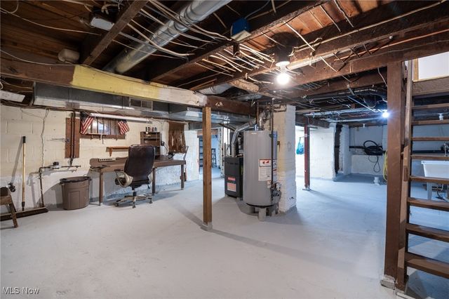 215 Jefferson Street, Lorain, OH 44052