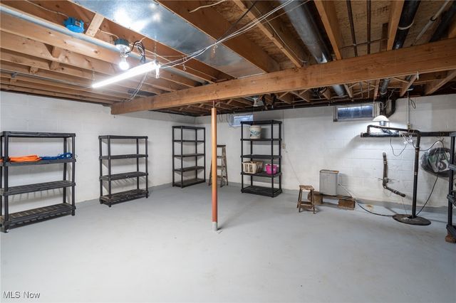 215 Jefferson Street, Lorain, OH 44052