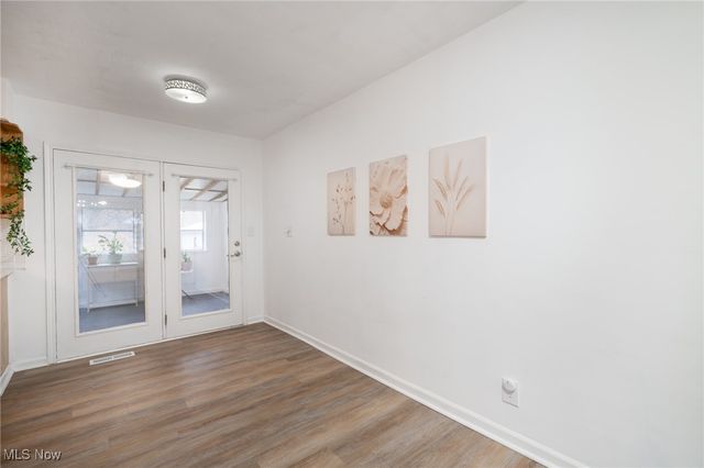 215 Jefferson Street, Lorain, OH 44052