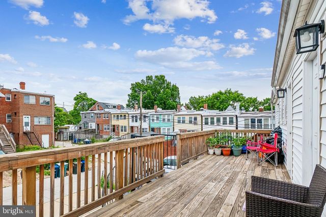 5615 1ST PL NW, Washington, DC 20011